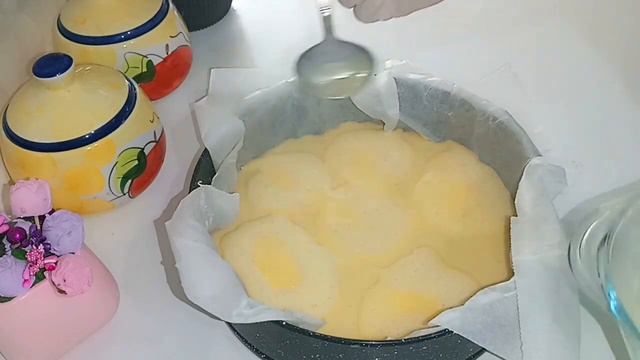 Annemin enfes tatlısı 🥰 Kolay tarif denemeye değer 👌Az maliyetle смотреть онлайн