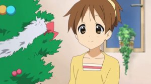 Аниме Клип -Новогодние игрушки, свечи и хлопушки.