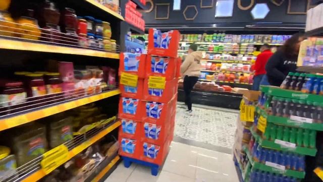 Турецкий магазин в Германии. Поздние переселенцы 2023