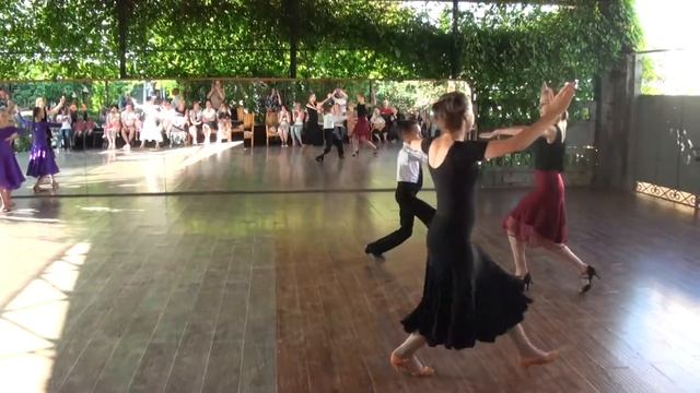 02 Медленный вальс смотреть онлайн
