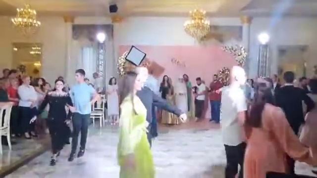 ОСЕТИНЫ ТАНЦУЮТ СИМД ? OSSETIAN FOLK DANCE SIMD смотреть онлайн