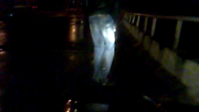 Мальчика на самокате пытаются задавить смотреть онлайн