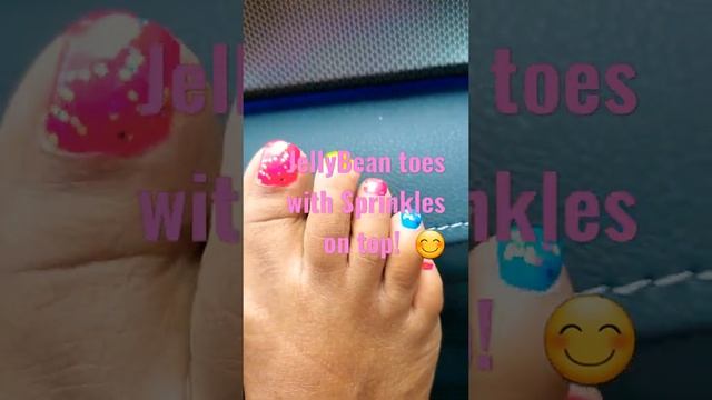Jellybean toes with sprinkles on top! ?? смотреть онлайн