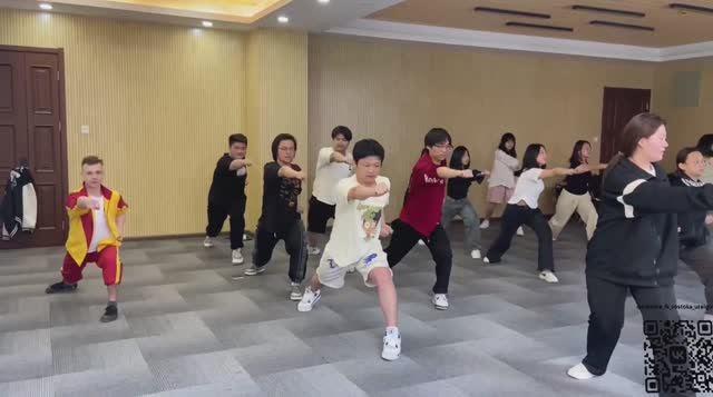 Студент 3 курса УралГУФК Никита Шварев на стажировке в Китае смотреть онлайн