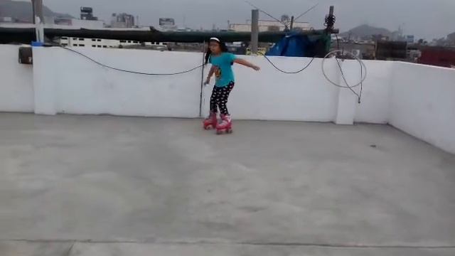 Patinando con mi primo ⛸⛸ смотреть онлайн