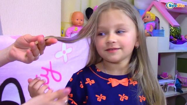 Цвета вместе с Куклой Барби и Красим Волосы смотреть онлайн