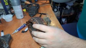 Петрович ремонтирует генератор MELCO (Mitsubishi) A2TC0391 Renault LOGAN 1,4 л k7j без ГУР и кондея