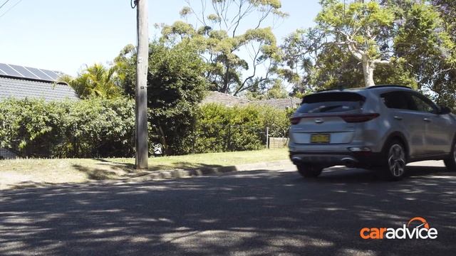 Kia's SUV range - Choose Your Ride: Sportage (sponsored) смотреть онлайн