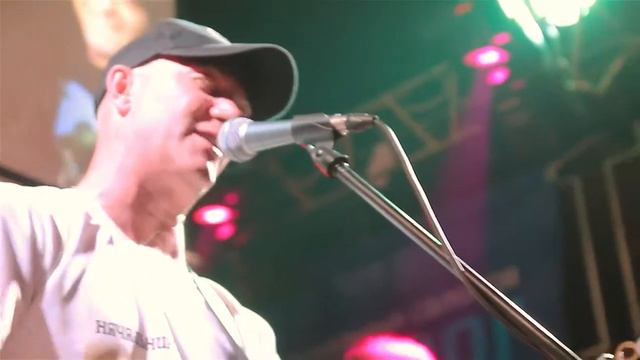 Начальник ЖЭКА - Маленький черный мальчик