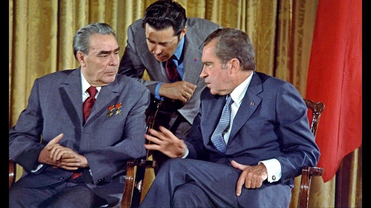 Андрей Фурсов - Правление Леонида Брежнева. Эпоха застоя (Часть 2) смотреть онлайн