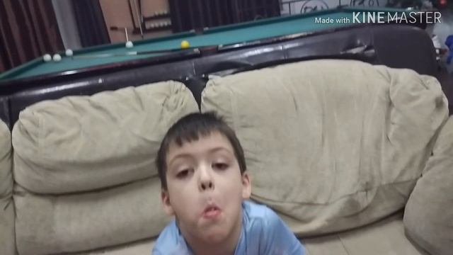 Занятия! Соня учит Роберта как правильно считать и писать!? Соня стала учительницей:) смотреть онлайн