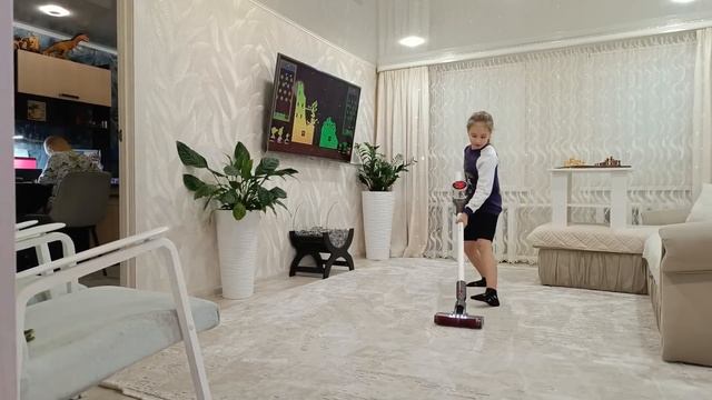 Переезд в Россию.Поездка в Казахстан,родные ждут.Готовимся к завтра.Всё убрали,плитка готова