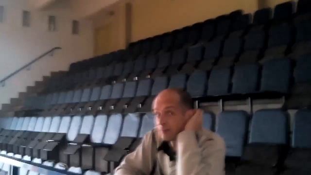 На игре у старшего сына Павла в ЦСКА. Первая часть разминка перед игрой. смотреть онлайн