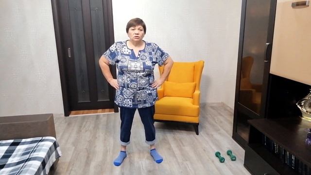 Зарядка и разминка для пожилых людей. Ежедневная зарядка с гантелями для тех кому за 50. смотреть онлайн
