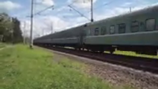 Электровоз ЧС2К-935 (ТЧЭ-10) со скорым поездом "Целина" №071Ц Астана - Москва. смотреть онлайн