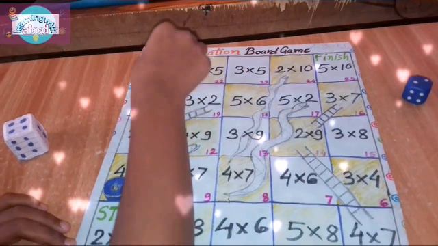 multiplication TABLES game for kids/board game for maths for class 1 2 3 смотреть онлайн