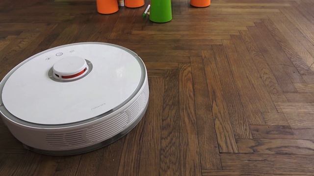 ► Заменить водные фильтры-дозаторы Xiaomi Roborock s50 water filters replacement sweep one смотреть онлайн