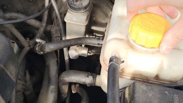 Уходит антифриз из расширительного бачка смотреть онлайн
