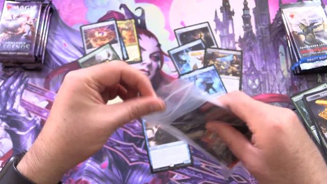 MYTHICAL Commander Legends 1 Vs 2 Draft PACK BATTLE! смотреть онлайн