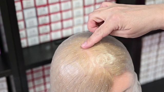 Мелирование на шапочку.  За и против.