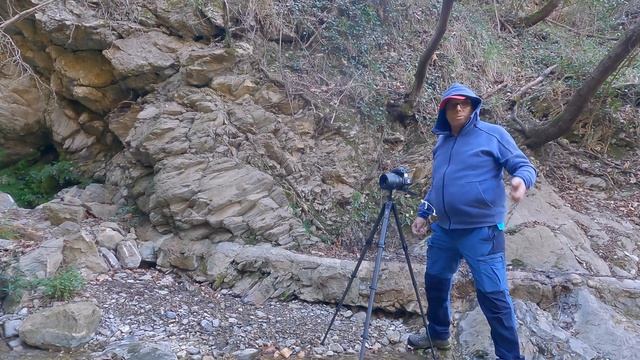 VADO NEL BOSCO,DENTRO LA CITTA DI GENOVA in 4k смотреть онлайн