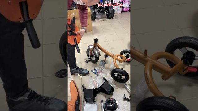 Сборка трехколесного велосипеда смотреть онлайн