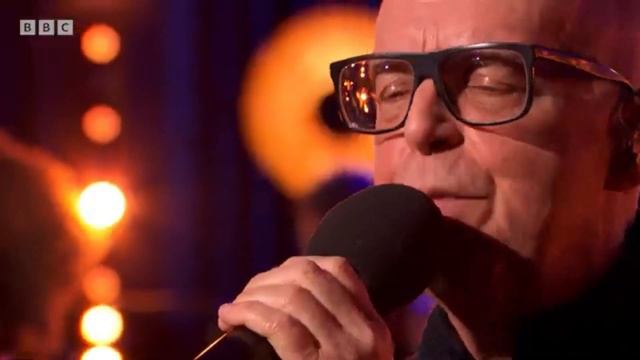 Pet Shop Boys - All The Young Dudes ft BBC Concert Orchestra. RemixByRamónMata смотреть онлайн