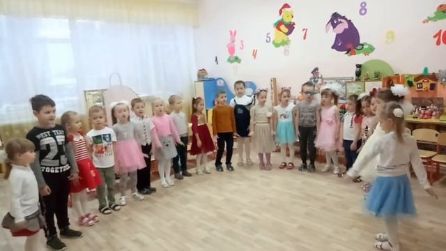 Ролик ко Дню Матери в гр "Цыпленок" смотреть онлайн
