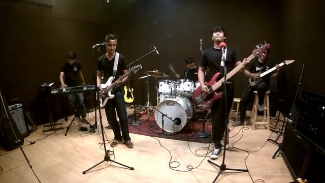 heroes of java - semarang indah kota kami смотреть онлайн