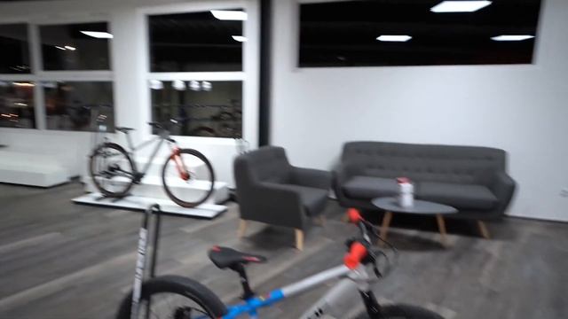 we cycle Kinder Fahrrad 2022 CUBE Reaction 200 Pro Teamline Kids Carbon смотреть онлайн