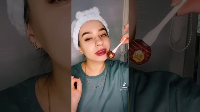 САМЫЙ ХУДШИЙ ДЕНЬ РОЖДЕНИЯ смотреть онлайн