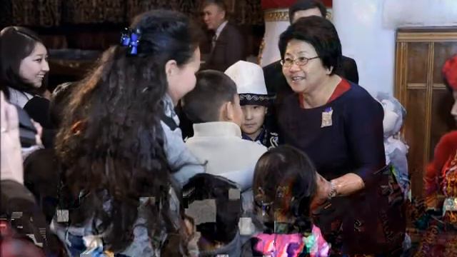 Global Women's Leadership Award 2012 - Roza Otunbayeva