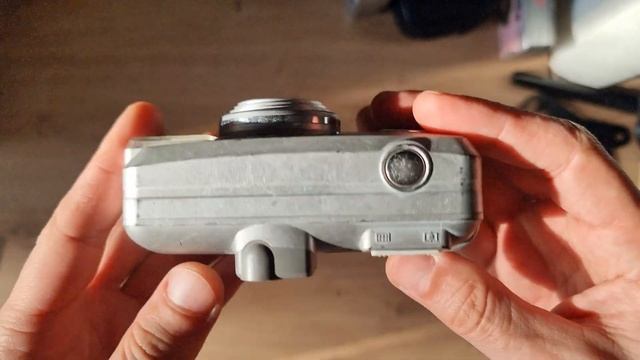 FujiFilm 120v analog camera - Short review - eng смотреть онлайн