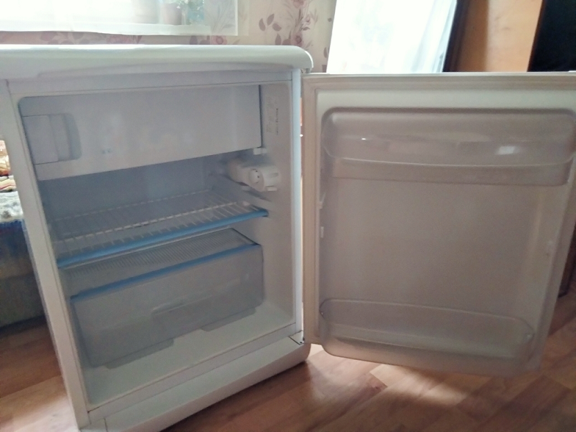 МИНИ ХОЛОДИЛЬНИК "INDEZIT" смотреть онлайн