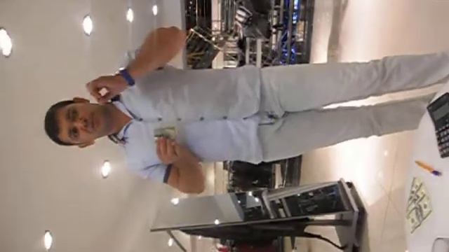 фокус 100 доллар смотреть онлайн