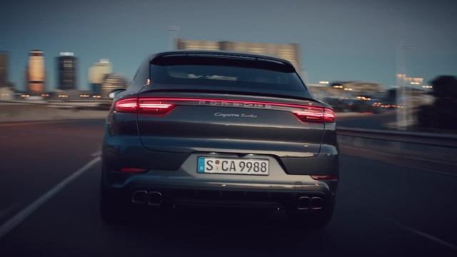The new Porsche Cayenne Turbo Coupé - First Driving Footage смотреть онлайн