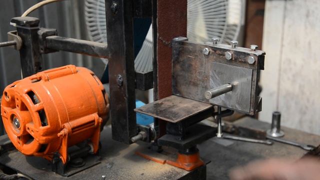 Токарный станок по металлу часть 13