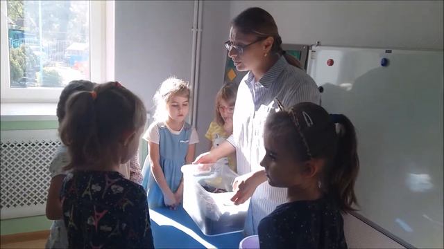 туристы в лесу смотреть онлайн