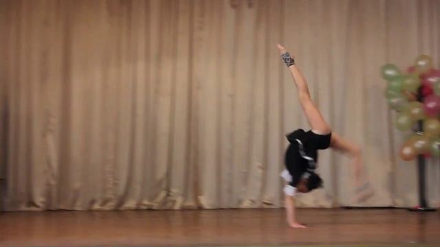 Urban Vibes Dance School (Херсон)/Назаренко Диана/Мэри Поппинс