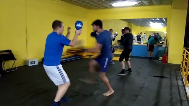 Маркин. Д.Н.Тула. Клуб ХУЛИГАН. Вечерняя группа. 18 декабря 2017 г. смотреть онлайн