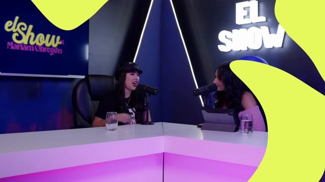 EL BESO entre AIDA VICTORIA y MARIAM OBREGON - EL SHOW x MARIAM OBREGON #3 смотреть онлайн