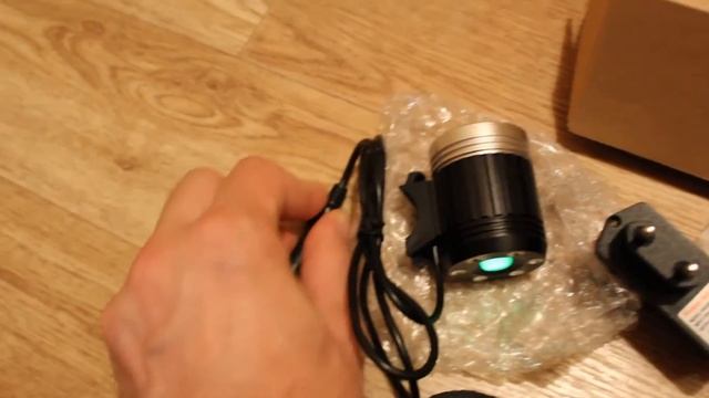 Велосипедная фара CREE XM-L T6 LED 3800 Lm 4 режима смотреть онлайн