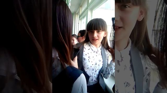 Девочка украла телефон(без звука) смотреть онлайн