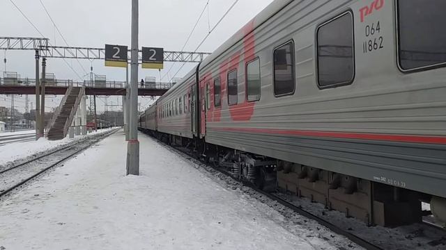 Электровоз ЭП2К-367 с дополнительным поездом №209 Самара - Москва смотреть онлайн