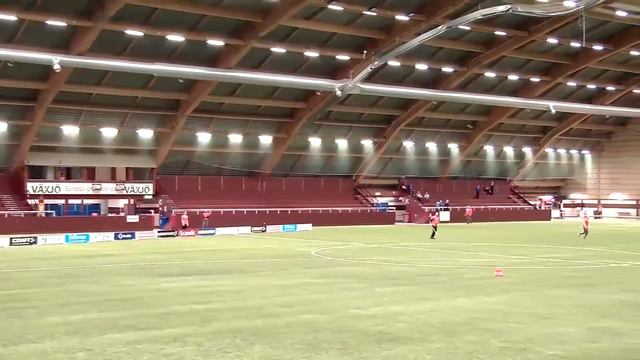 Daniel Ståhl 67,62m Indoors. смотреть онлайн