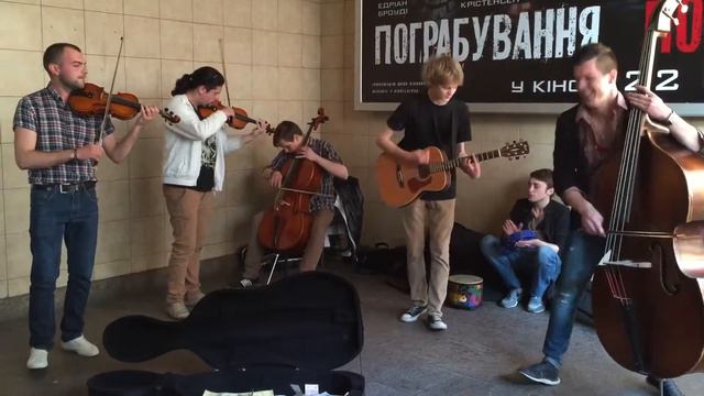 Уличные музыканты, Киев, Подол, весна 2015. Best Kyiv street musicians! смотреть онлайн