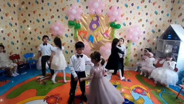 детский сад♡ Умные дети ♡ вальс смотреть онлайн