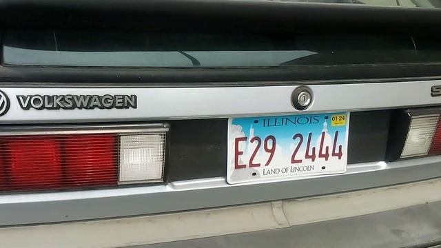 I spotted a 1986 Volkswagen Scirocco 2 and a 1977 Pontiac Firebird Trans Am. смотреть онлайн