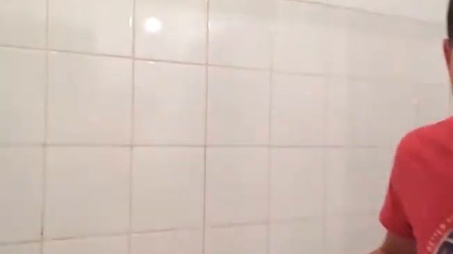 Приколы с другом (Как легко сбрить подмышку!)