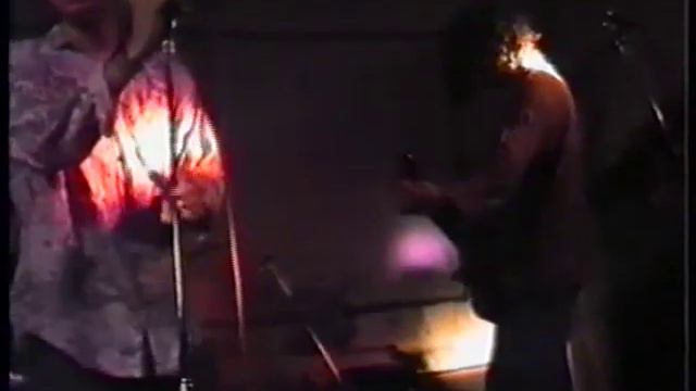 Igra duhova - sama+monotonija-live - akademija '90.avi смотреть онлайн